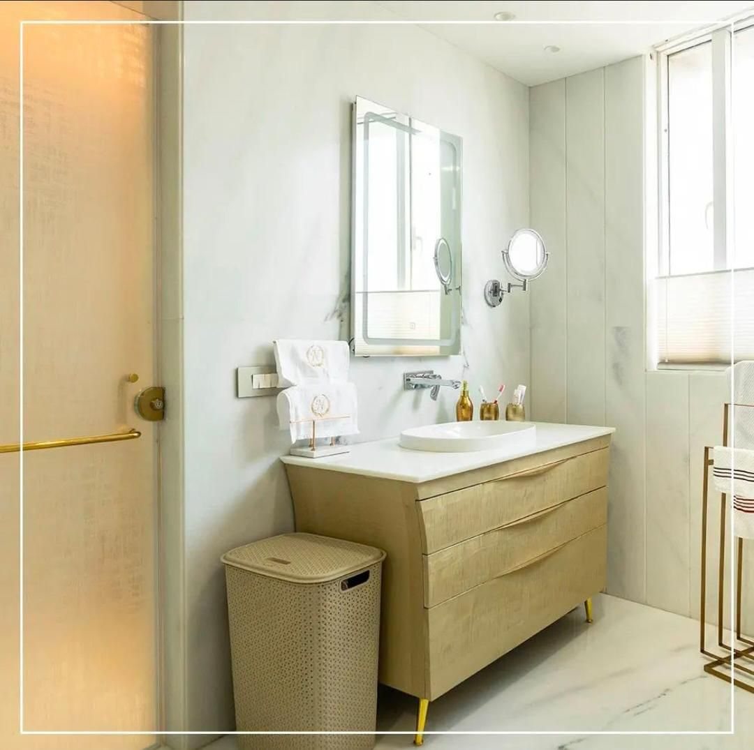 Bath Spaces & Vanities — photo 5
