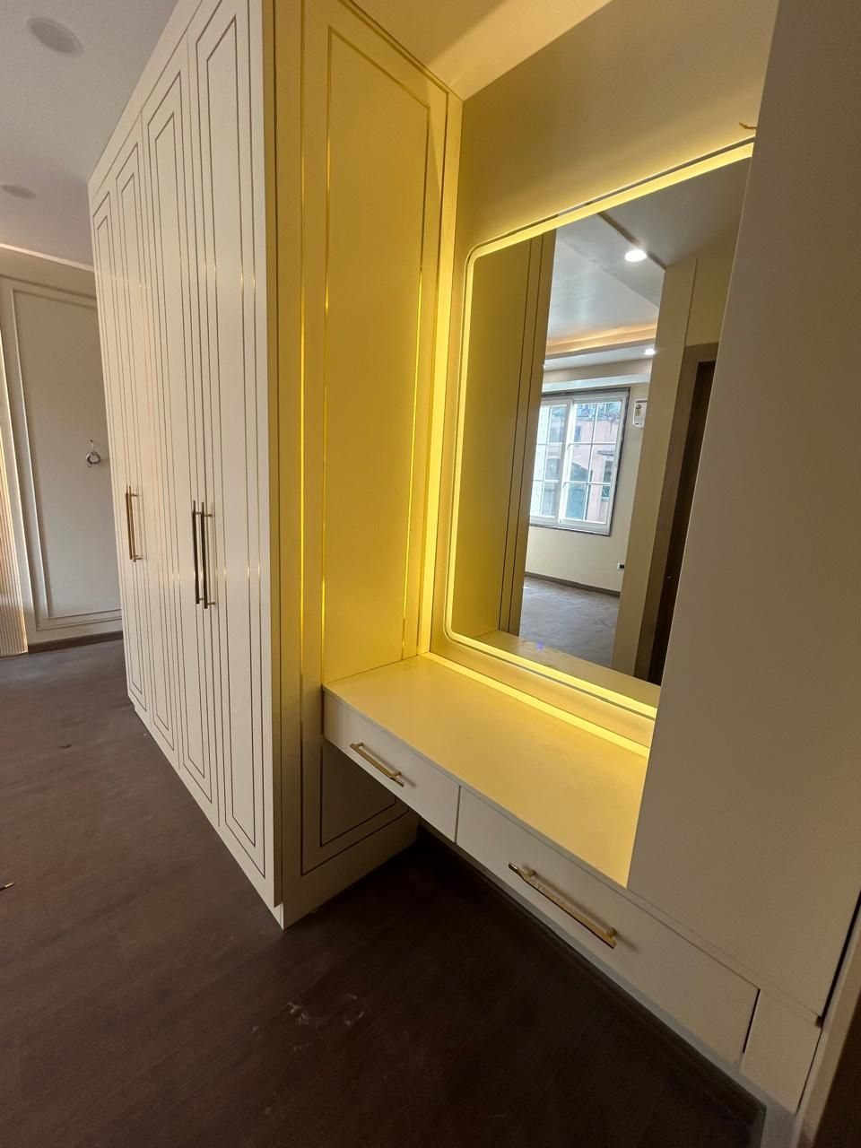 Wardrobes & Storage — photo 4